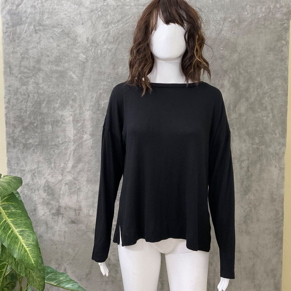 Tommy Bahama Island Soft Tunic Top women’s M Black long sleeve vented logo